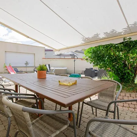 Tatil Evi Les Lilas *