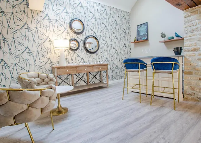 Les Lilas بيت للعطل